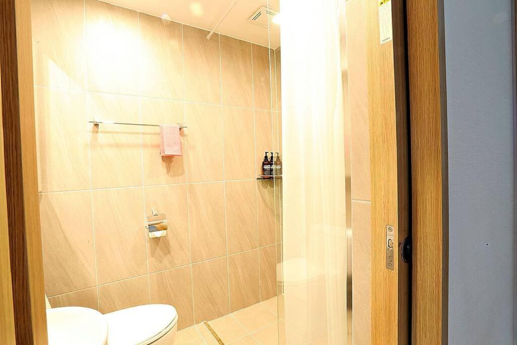 Coveted Palms Village Pension Jeju Buitenkant foto